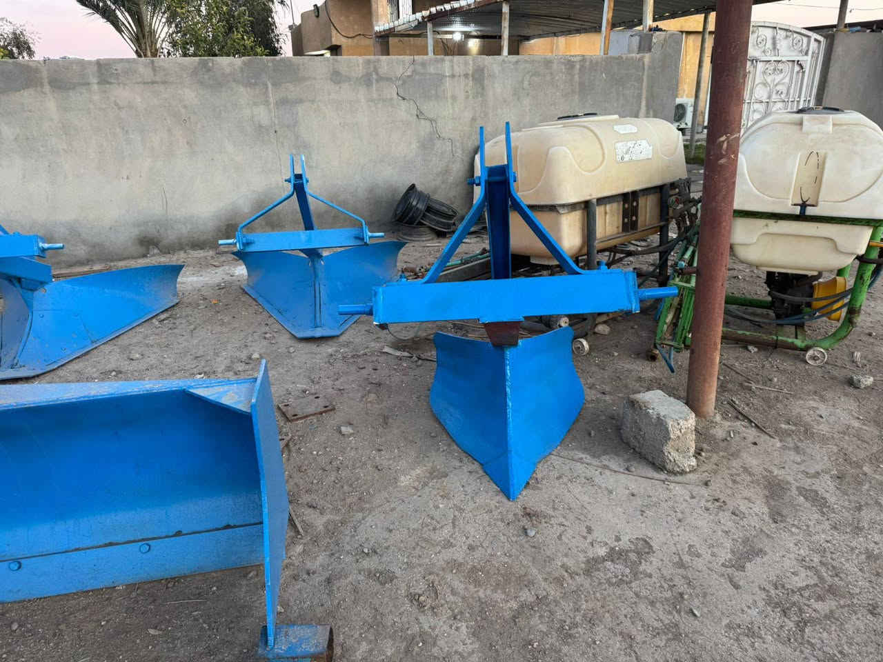 للبيع ديجر صغير مال بيوت زجاجية
ومتوفر حجم كبير سكندريه شغل درجة اولى 🫡

معمل وحداده النعيمي للمعدات الزراعيه 💪 

بإدارة عبادي النعيمي ✅ 

المكان بغداد المحموديه سريع الدولي الجسر الرابع 📍 

الاسعار والتفاصيل اتصل وبيك وتتدلل 🚸 
 
ملاحظه اتصل على الرقم رجاءً ❤️ 

***********
***********
