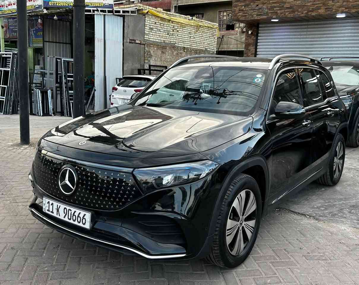 مرسيدس EQB 250 كهربائية موديل 2024 فول كامل
سعة البطارية 66.5 kWh نوع Lithium-ion
تمشي لغاية 520 كم بالشحنة الواحدة
ماشية 8,000 فقط وبحالة الوكالة

المواصفات: حساسات أمامية وخلفية وجانبية
ذاكرة كشنات
كشنات جلد
إضاءة داخلية متغيرة
رادار أمامي وخلفي
عدادات ديجيتال متغيرة
تحكم ماوس بالشاشة
4 وضعيات قيادة
قيادة ذاتية
تبريد قطعتين
مثبت سرعة
نقاط عمياء
مرايا شفط
إشارات بالمرايا
صندوق خلفي كهربائي
أوتو هولد
وباقي المواصفات المعروفة
الحادث دعامية أمامية فقط مع ضربة خفيفة بحافة البنيد أثناء النقل والصور مرفقة
تصلحت وانصبغت على كدها
بدون إيرباك وبدون شاصي ومكفولة
المكان بغداد حي القاهرة
السعر 265 $
للتواصل ***********

نص مكتوب في الصور:
- BIDCARS