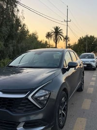 سبورتج لارج • ٢٥٠٠ سي سي • مرقمة بغداد