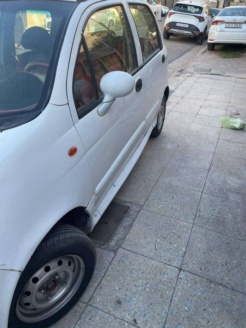 للبيع كيو كيو ١٢ رقم بغداد الجديد باسمي تحويل ثاني يوم  نضيفة كله شغال  مابيه نقص مرتبة نضيفة بكانه بغداد سعره ٣٠ بيه مجال للشراي ***********

