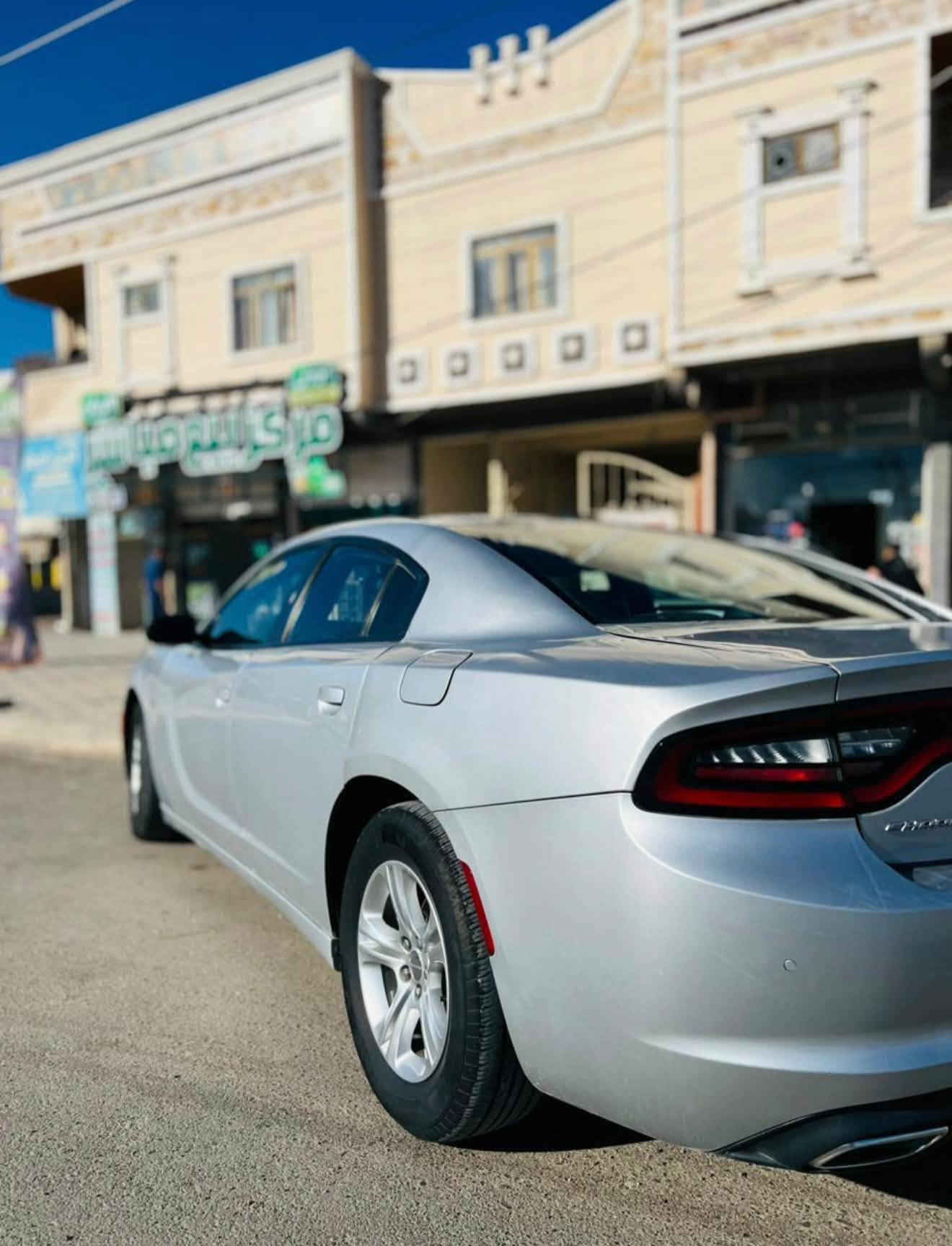 جارجر موديل 2020 sxt وارد امريكي بيها قطعتين صبغ بدون ايرباك سعر 175 وبيها مجال بسيط مكان السيارة تكريت
للاستفسار الاتصال *********** او ***********

نص مكتوب في الصور:
- للبيع
- بيع