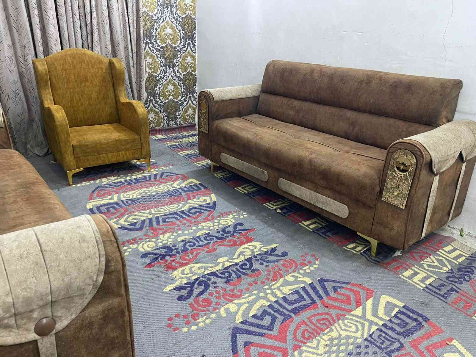٧ مقاعد • نضيف • بدون ضرر
