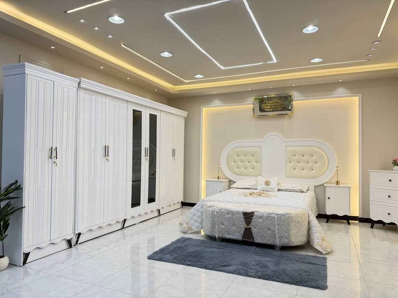 أهلاً وسهلاً بكم
متوفر جميع انواع الاثاث المنزلي ما عليك فقط ضغط ع رقم لتواصل معنا عبره الواتساب wa.me/9647725972986 البصرة, العراق

نص مكتوب في الصور:
- ٤ of ٢٠
- شركه النور لاثاث المنزلي
- الخميس الساعة ١٠:٢٠ ص