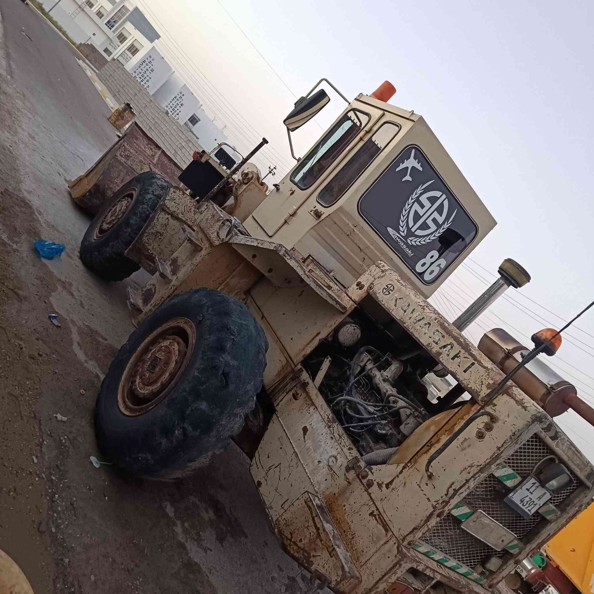 شفل للبيع صحراوي موديل ٨٦رقم بغداد انكليزي بسمي جاهز عل فحص راديتر جديده كهربايات كيله كير تركم محرك اكسنات فول ***********

نص مكتوب في الصور:
- ***********
- ***********