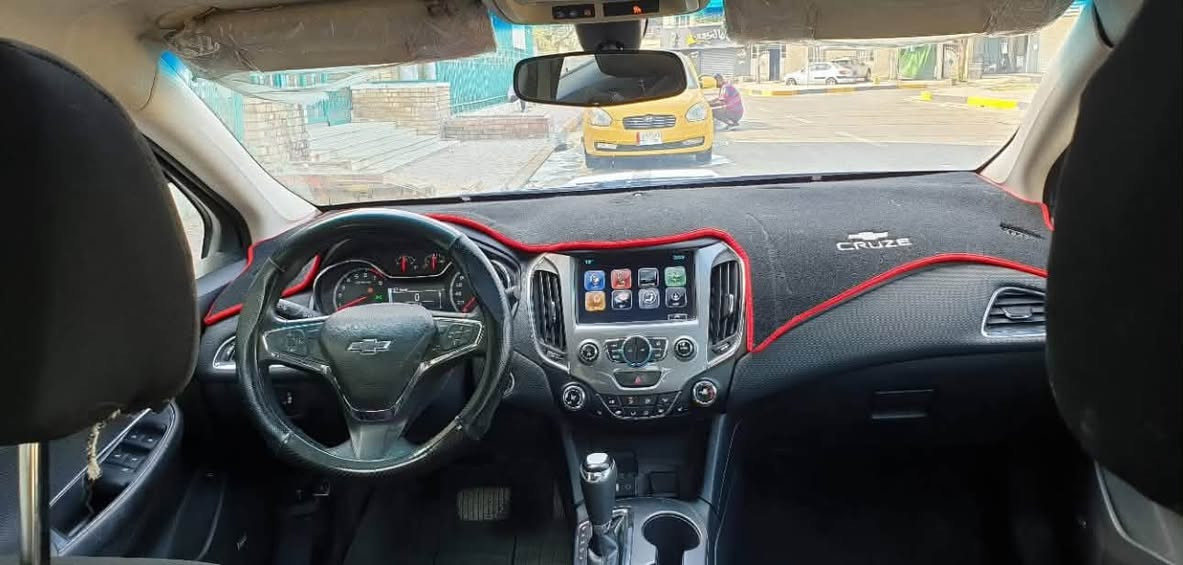 السلام عليكم ... مستعجل عالبيع
Chevrolet Cruze RS 18
فول مواصفات :
تشغيل بصمة + بصمة ابواب
تشغيل عن بعد
شاشة عداد ملونة 
رادار بالمرايات الجانبية 
شاشة كبيرة تدعم ( android Auto , Ios)
كاميرا
فتحة سقف
حساسات 360 درجة
ويل كب تو سايز رياضي
تزويد شوتة وفلتر رياضي+ تعديل عالتيربو + برمجة 
دبل كزوست صوتها كلش حلو
مابيها لا خطأ ولا كلوب سيرفس 
السيارة جاهزة للاخير شرط متصرف عليها
رقم سليمانية تريد تحويل تريد وكالة ماعندي مشكلة 
مكاني بغداد / ‭***********‬

السعر 90
اي غرامة او نقص بالسيارة ينخصم من المبلغ
اليحب يشوفها ينورني للبيت وبالعافية ع ياخذها
