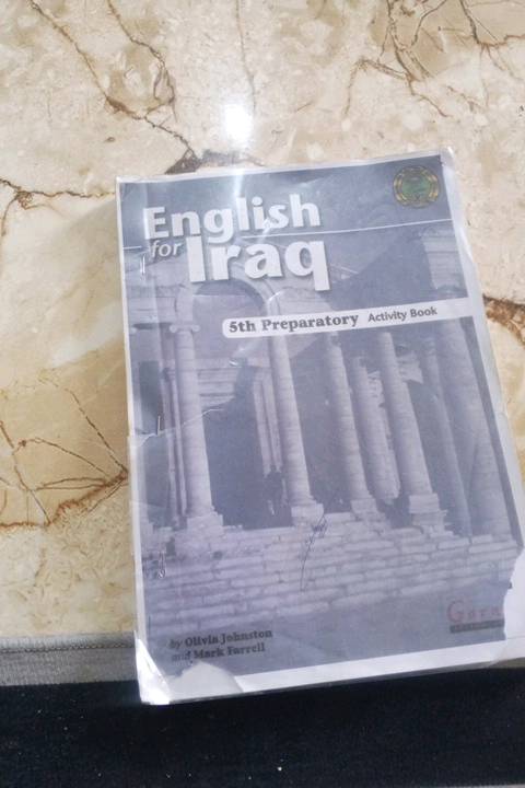 سلام عليكم شباب ملازم سادس عدادي نضيفات جدآ انجليزي يتواجد عندي فقط السعر خاص راسلني بتطبيق واطيك سعر العنوان البصرة سفوان علمآ لا يوجد توصيل