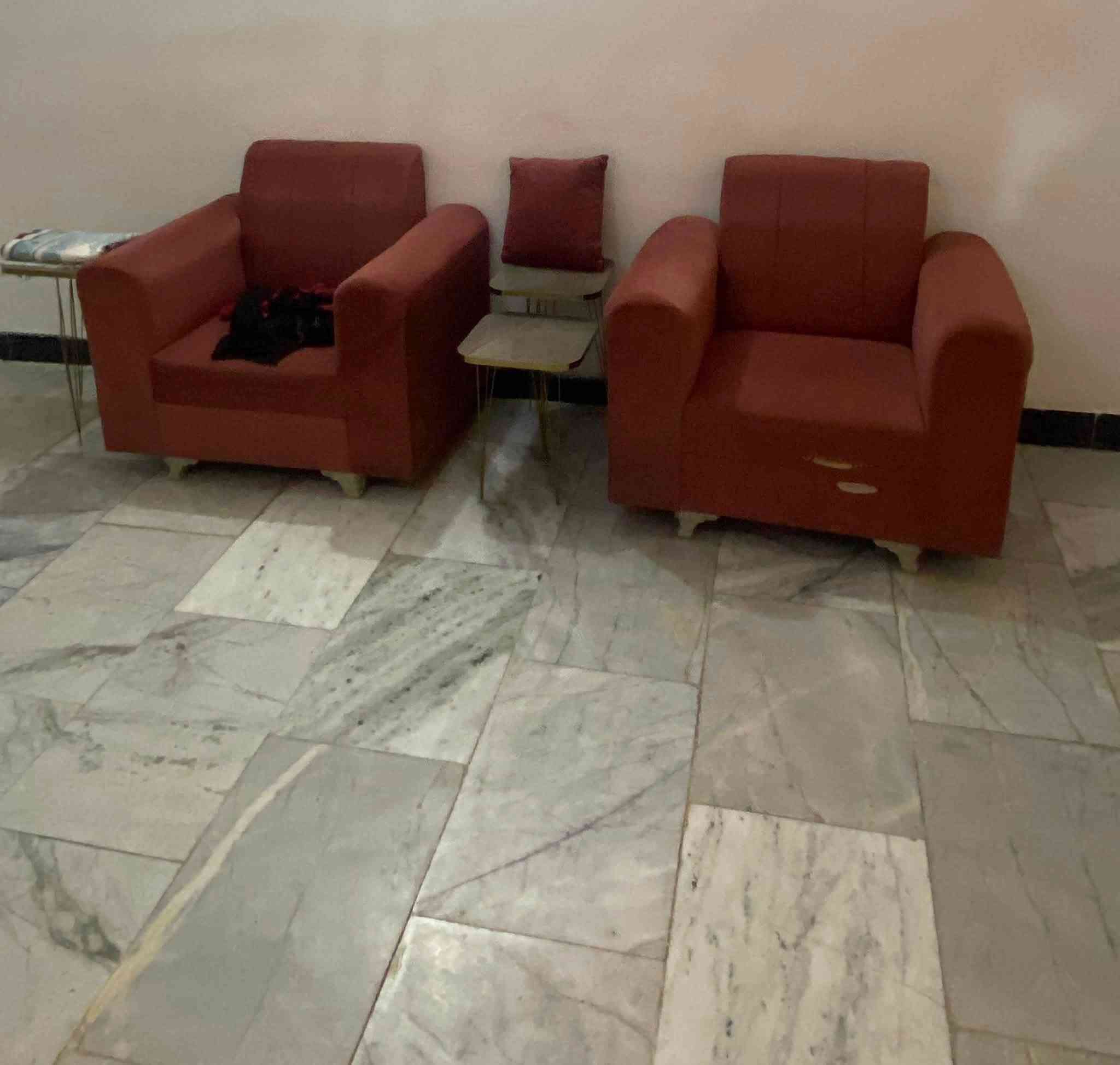 سلام عليكم عندي كاونتر البيع 3 قطع السنك مرمر. كونتر كلش نضيف اي شي مابي اخو جديدنوعيه كلش زين مو سوكي السعر 350بغداد الغزاليه  عندي قنفات ثنيه ويه ريدهن 50 الف  شراي يتصل***********
