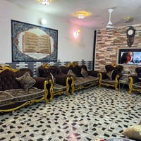 تخم ملكي • صوفا