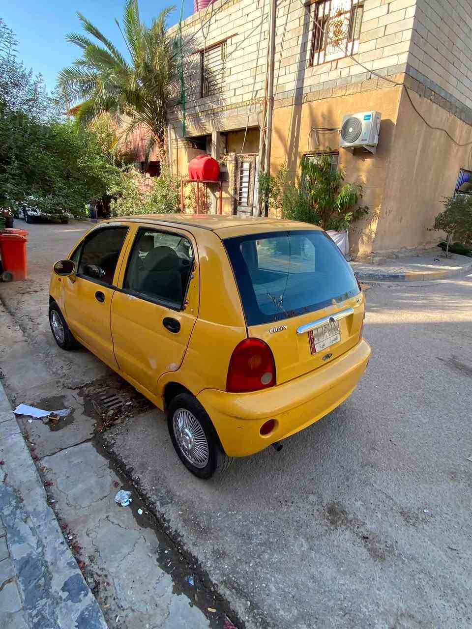 سياره كيو كيو  شوفت عينك رقم بصره اجره سنويه منتهيه غرفتها حلوه كير عادي بيها بس رون يصعد وجم شغلاه بل كهربائيات ترتيب راعيها بل بصره 
مكاني بصره كرمة علي سعر 20 وبيها مجال بسيط
لتواصل على الرقم ***********
