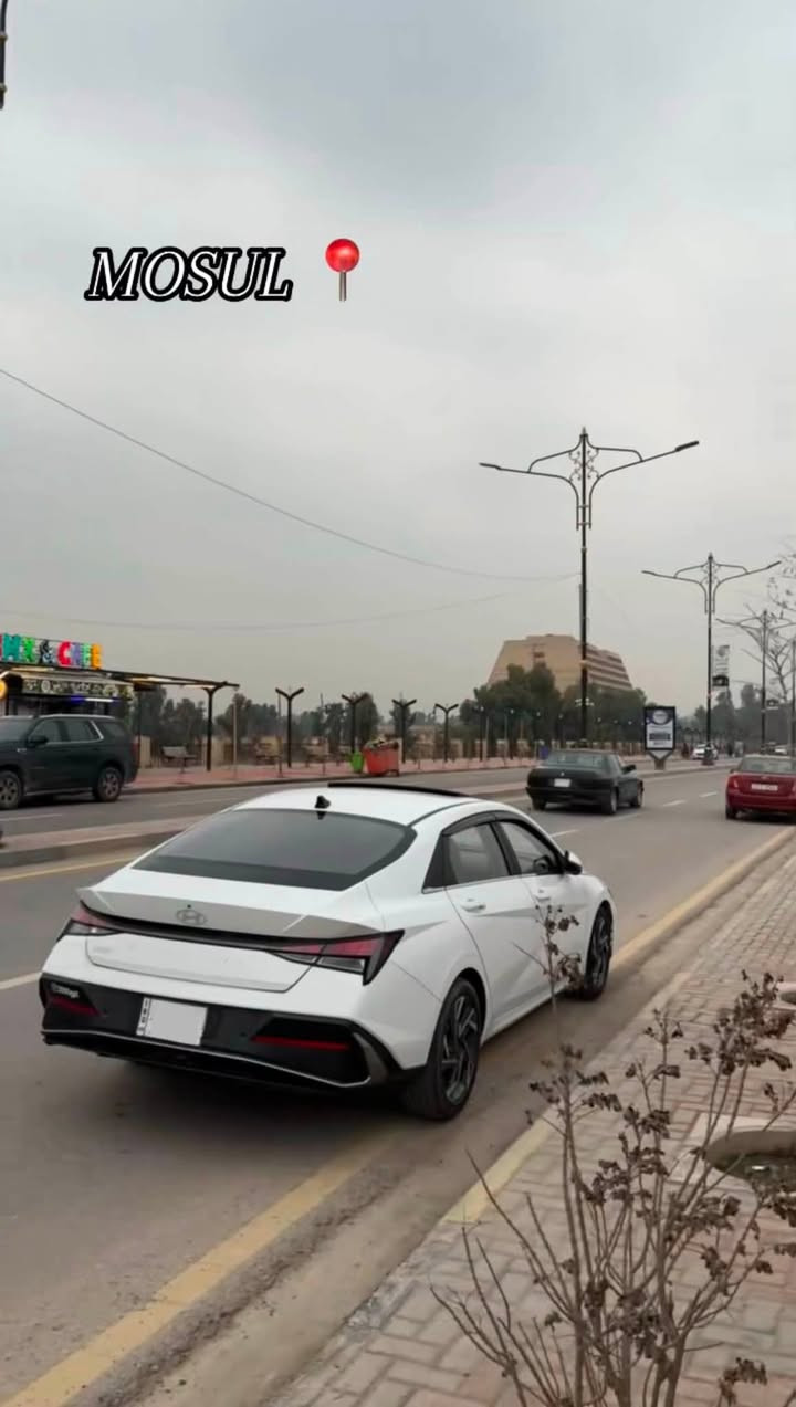 ً

النترا 2024 رقم اربيل

ماشيه 18 الف km

سياره بيها مكانات صغير تعديل بارد بل دوسه 4 اصابه وبل جاملغ أربع أصابع 

المواصفات فوووول      .      محرك 1500 دبل نوزل دوش 

شاشه ديجتال 

بصمه                          

كشنات جلد 

هند بريك بصمه       

اوتو هولد                  

فتحه سقف               

محرك 1500دبل نوزل                            

حساس لايت 

حساس خلفي بلادي 

حساس أمامي بلادي 

تبريد قطعتين

كاميرا خلفيه بلادي 

جي بي اس

نضام تشغيل الكاميرات 

شاشه  كبيره اصلي ابل كار بلي 

نضام ترحيب 

مري شفط

نضام مود درايف إيكو وسبورت و عادي

تحكم ستيرن فول 

ويل كب كروم حجم 17

لد امامي نهاري

مانع انزلاق

مانع انحدار 

لايت عدسات زنون 

ايرباكات

جهاز موازنه ABS 

سياره بأسمي تريد تحويل تريد وكاله 

السعر :143

📍العنوان موصل

للاستفسار الاتصال  

***********
