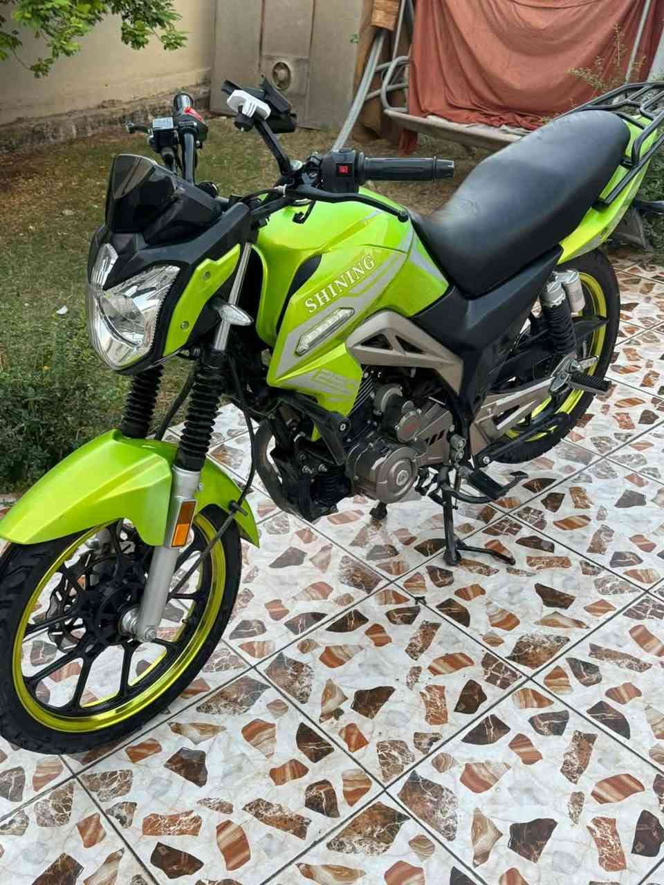 جديدة • دراجة • مكلف بالنشر