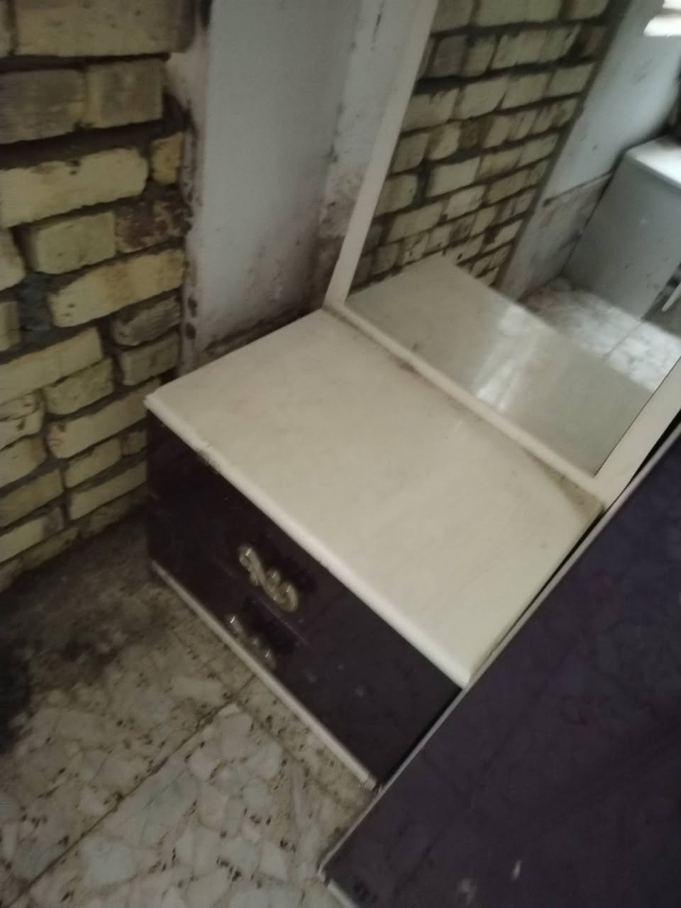 غرفة جاهزة • كاملة • نظيفة
