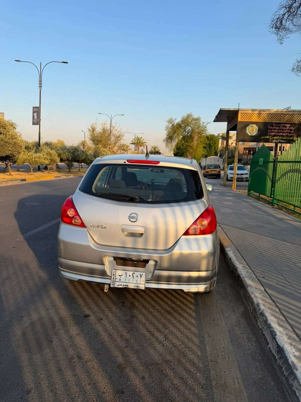 نيسان فيرسا • ٢٠١٠ • ٩٠ ألف ميل