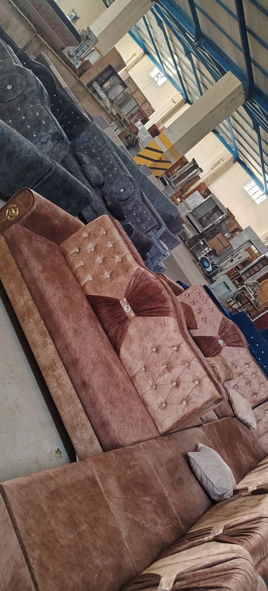 ديوانات جديدة كلمن وسعره الشري يتصل ***********

