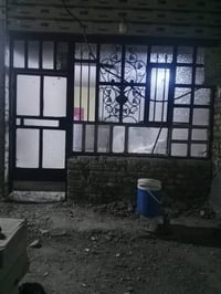 شبابيك حديد ثقيل نضيف مع ابواب للبيع بسعر مناسب الستفسار 07728775019