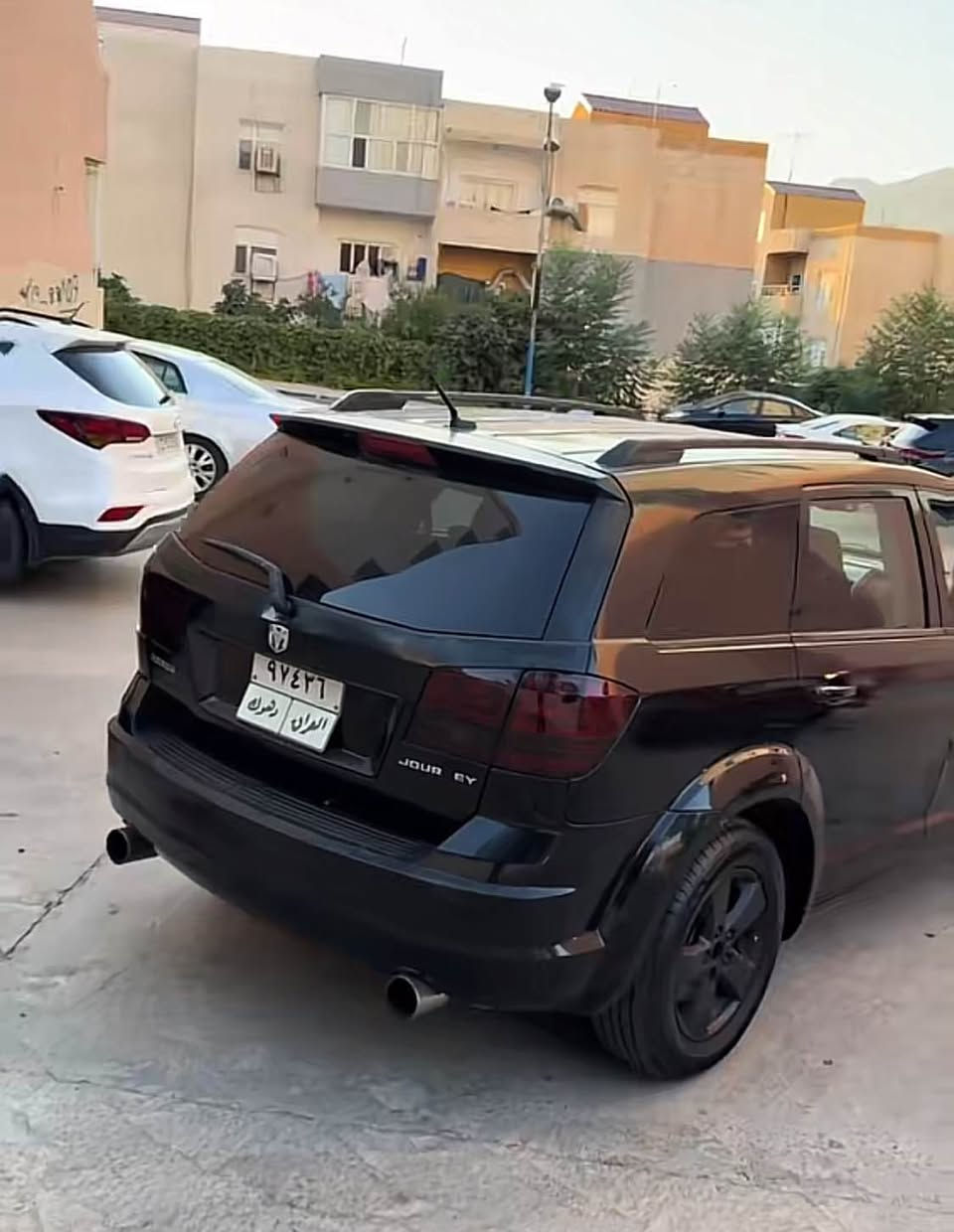 Dodge Journey 2009
V6  مەکینە شەش پستن
گێر و مەکینە شرط
طغم تایر جدید
چار قطعە و نیف بێ داخلی صبغن
غرامە 10 وەرەقە لسەرن 
سعر 78 وەرەقە 
واتسئاپ Whatsapp 
*********** دهوك, العراق
