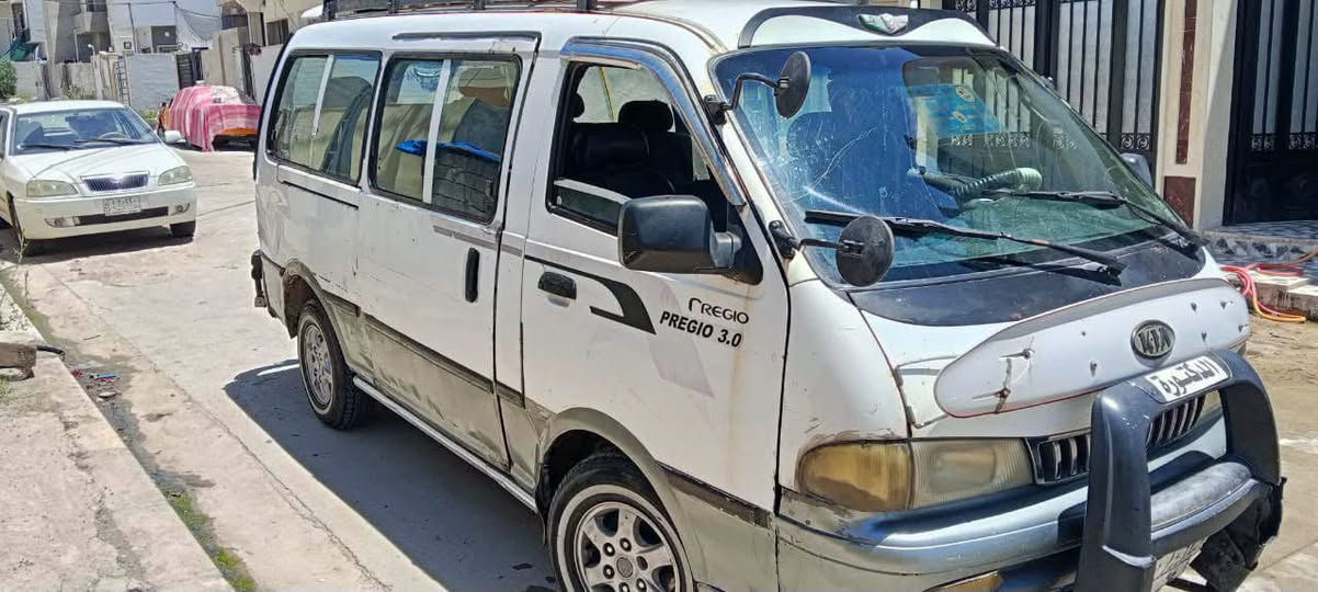 السلام عليكم. مكلف بالنشر كيا بريجو للبيع موديل 96. سنوية 2027. صبغ مابيها. أثر نفخ. الشواصي نظاف بدون تصليح.  صاحبها الشرعي موجود وشرط التحويل هذا رقم الهاتف. ‭***********‬
  ‭
