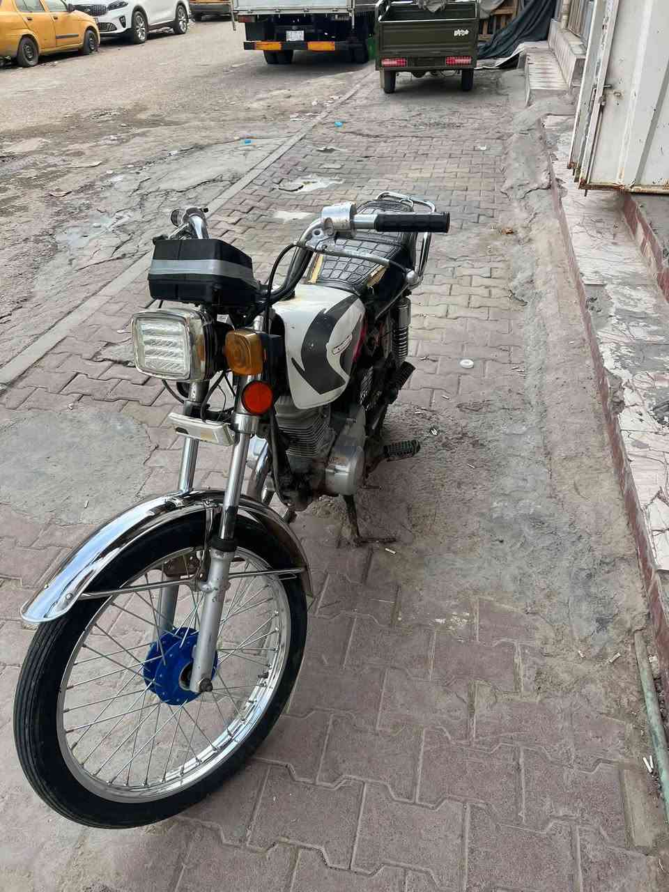 تايكر • نضيفه • مفتوحه
