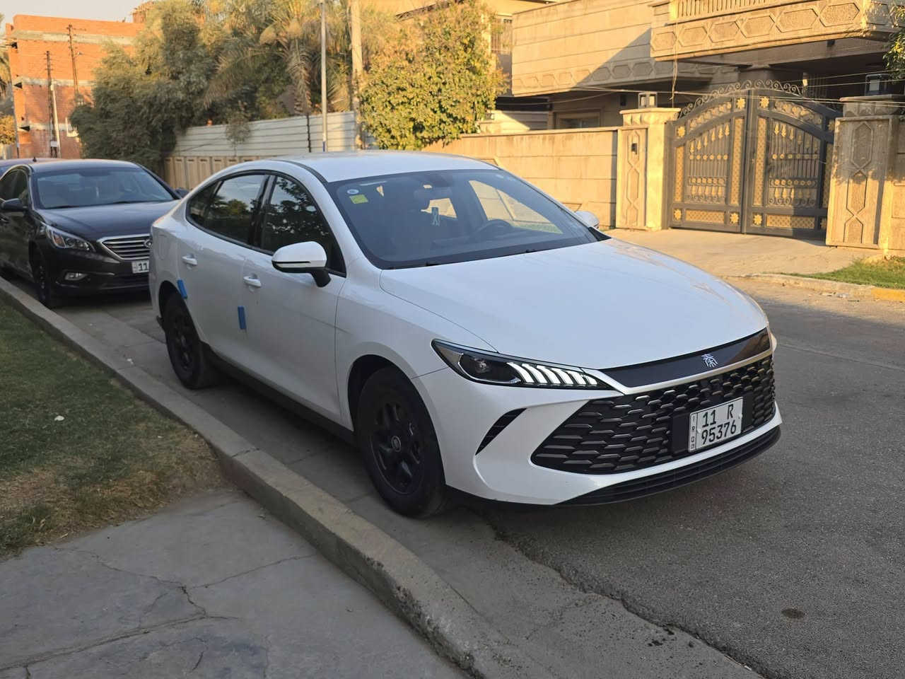 كن بلاص داخل زيتوني 2025

وياها شاحنه اصليه وكارت 

رقم بغداد 

ماشيه هايبرد  4  ويانزين 8 فقط

السعر 20.300 مليون 

مكان السياره بغداد حي الاطباء بلجهاد قرب خدمي شارع المطار للتواصل 
***********

