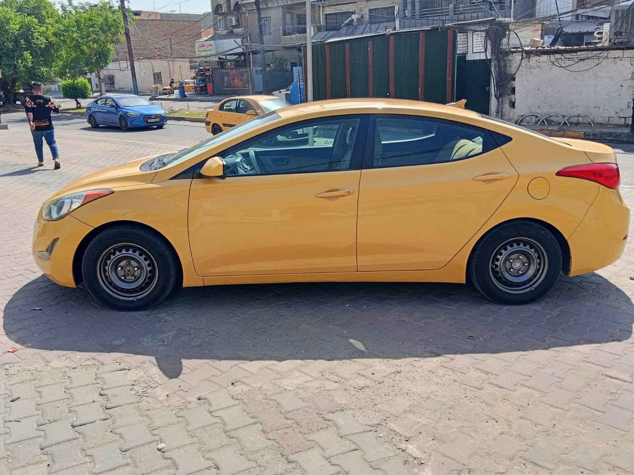 سلام عليكم الانترا موديل 13 امريكي مكينه 1800 دوش كير مكينه تبريد تتفة صدر جددد مكينه ممفتوح ولا كير سفاري دوشمه سياره صبغه اولى جديده كلش نظيفه تخم تاير جديد رقم بغداد مشروع وطني مصفره هيه وغرامات سياره مكفوله لغد شاصي تكم قماره حوض سياره أحله من لصور ليبل واحد بدون تبديل سياره جاهزة المكان الكرخ عطيفيه قرب جامع براثا السعر 100 وبيها مجال وكلشي اكو بسوك سياره جديده الرقم *********** ولحد يعلق ويكسر بحلال لعالم
