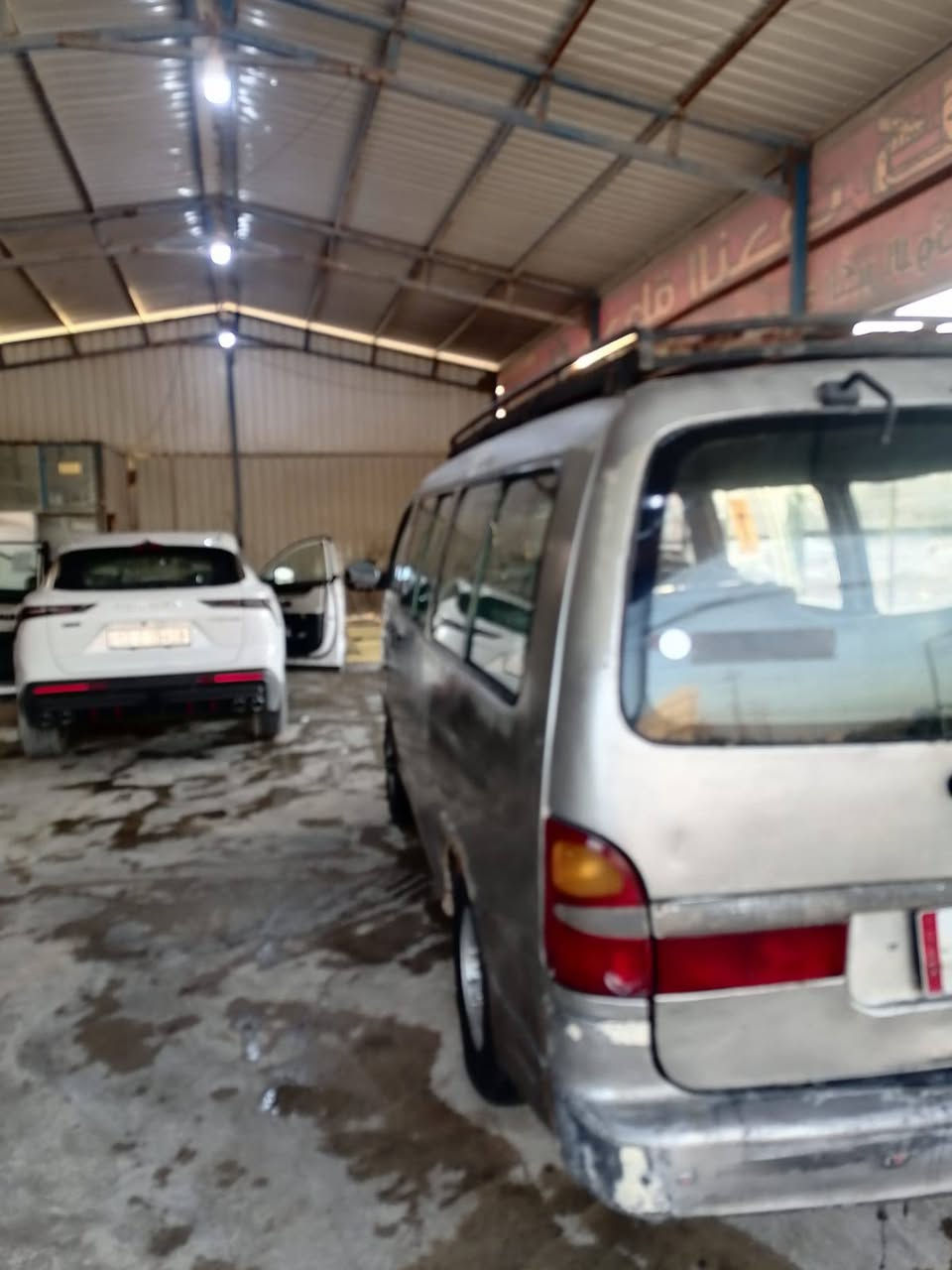 سلام عليكم كيا بريجو للبيع موديل 2000 گير اكسن محرك كفالة العنوان النجف السعر 55 ورقة وبيها مجال رقم الهاتف       ***********
