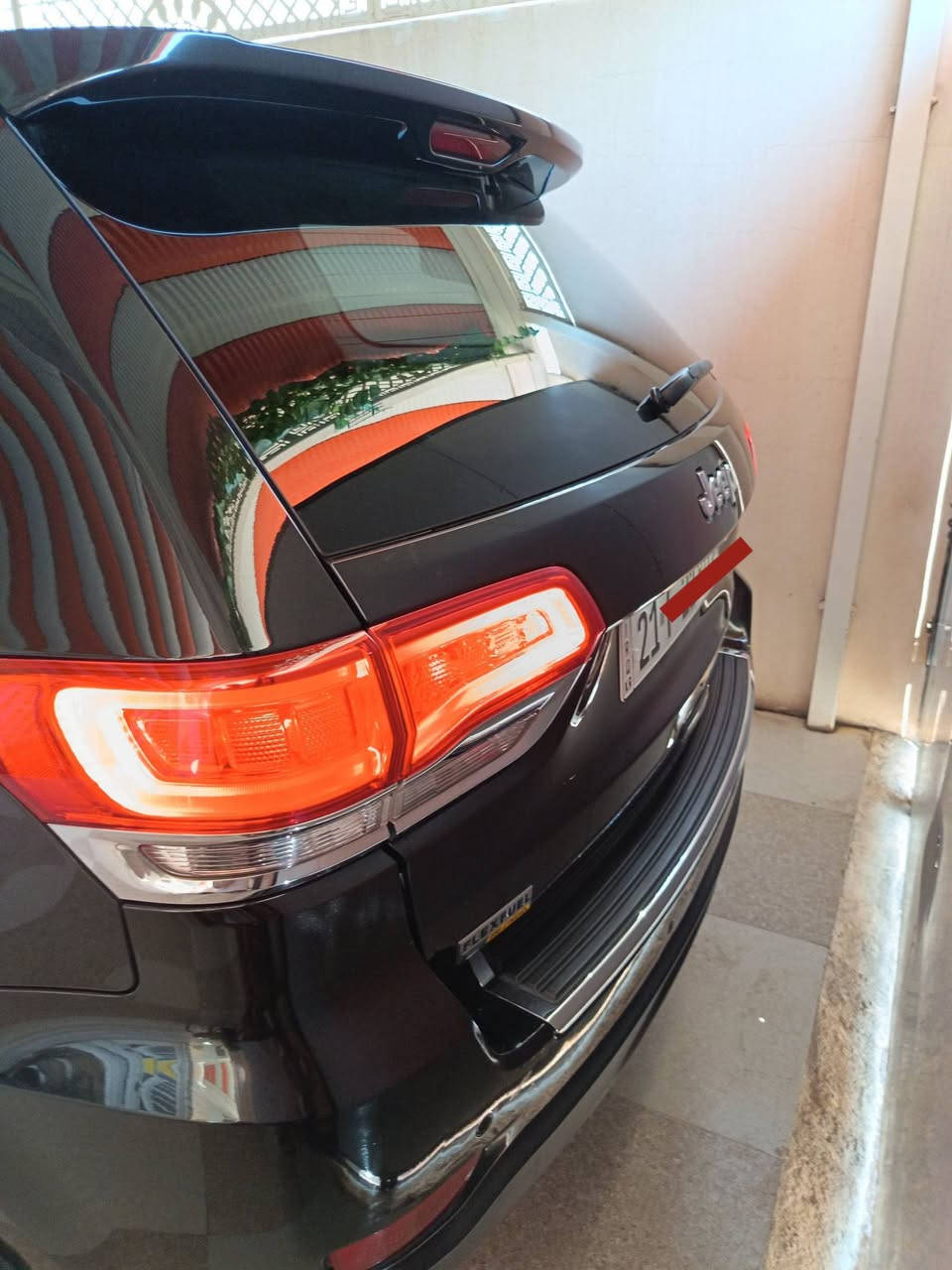 السلام عليكم ما تعبك واخليك تقرا السعر 210وبي مجال
جيب كراند شيروكي اعلى فئة مديل2015
6v 3.600🦅
الــــــمـــــواصــفات
1-گير طياره 6نمر✈️🌪
2-كيجات وشاشه SRT سرعه 300
3-رادار بل جامه
4-اشاير بل مري
5-صندوق شفط
6-كشنات خزن ميموري
7-ستيرن كهربائي
8-بنوراما فتحتين
9-لدات عدسه متحرك
10-ترحيبVIP
11-بردة صندوق 
12-كشاف داخل الصندوق

مكان السياره ديالى جلولاء
الرقم: ***********
