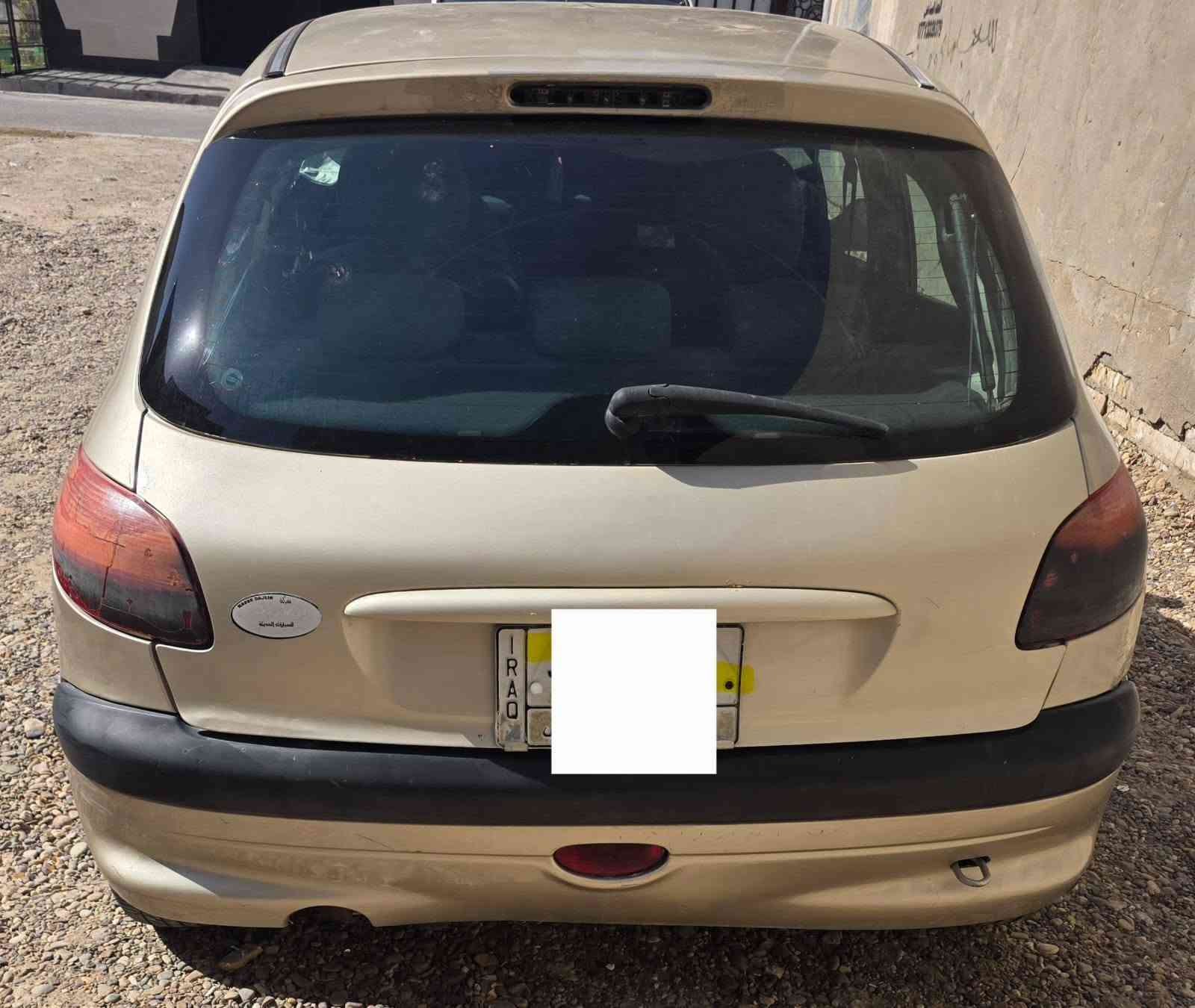 بيجو 206 للبيع موديل ٢٠٠٩ 
محرك نظيف 
تبريد ثلج 
غرفه داخليه نظيفة
شاشه لمس محدثه 
كامرة تسجيل امامية وخلفيه 
تايرات جديد 
بيه طخات تتعدل على البارد باب وجاملغ خلفي واضحه بالصورة
المكان بغداد حي العامل
السعر ٤٣
***********
