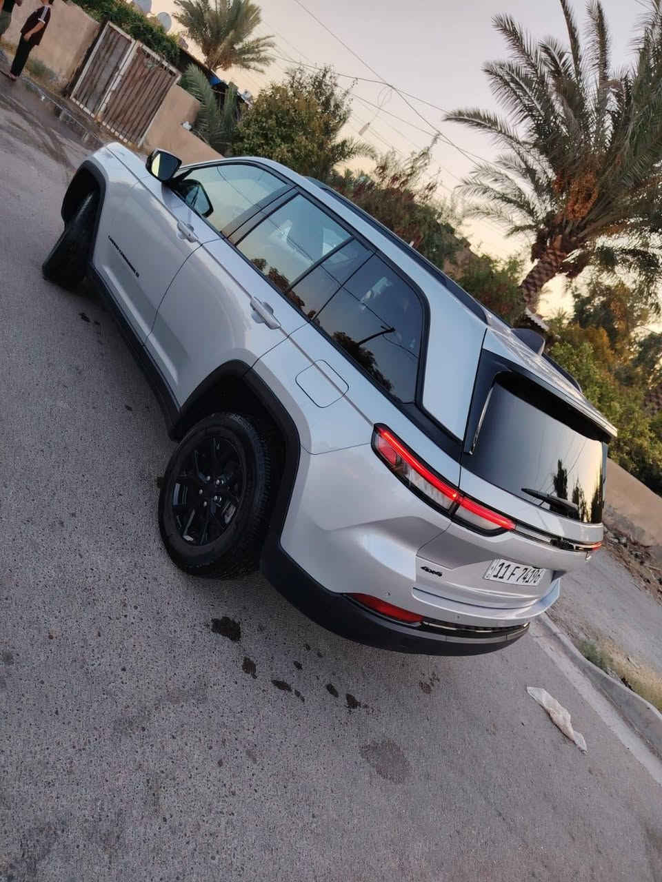 ياالله
السلام عليكم جيب كراند شيروكي فول سياره شبه كلين 
خمسه راكب ٦ سلندر

Jeep Grand Cherokee 4Xe 2024
السعر 293 ورقه بلاش. تحطيم الاسعار شهداء بعداد
***********
***********
المسافة المقطوعة : 14  الف ميل  زيرو

الضرر :نص جاملغ نصه نصبغ

          حالة الايرباك : كلهن سليمات

#مواصفاتها

1.شاشه 

2.بصمه

3. تشغيل عن بعد

4.دمام خلفي

5.كشنات جلد

6.كشن السايق ميمري

7.كشنات كهرباء

8.صندوك كهرباء

9.حساسات خلفيه

10. قطع تبريد 

11.اشاير بالمري

12.رادار امامي

13.رادارات 360

14.ثلاث وضعيات قياده

15. بنوراما فتحتين

16. كير ماوس

17. نظام منحدرات

18. هيترات بالكشنات 

19.ويل كب كروم

20.لايتات لد

21.بكلايت لد

22.كشافات

23.بصمة ابواب

فول مواصفات 1/1 جاهزه مرقم بغداد بسمي
