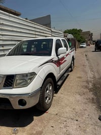 نيسان نافارا • ٢٠١٣ • السونار