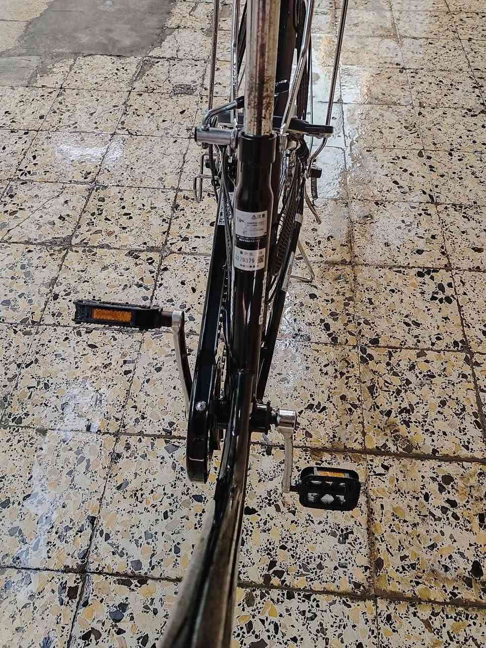 🚲 بايسكل عبد الحليم حجم 26 للبيع
​• كير 6 نمر يعمل بشكل ممتاز ⚙️
• البايسكل بحالة أخو الجديد وبدون أي نواقص ✨
• الموقع: الموصل / حي التأميم - قرب مجسر المعارض 📍
• السعر المطلوب: 150 ألف 💵
. للإستفسار اتصل على الرقم *********** كورك بي واتساب
. *********** آسيا
