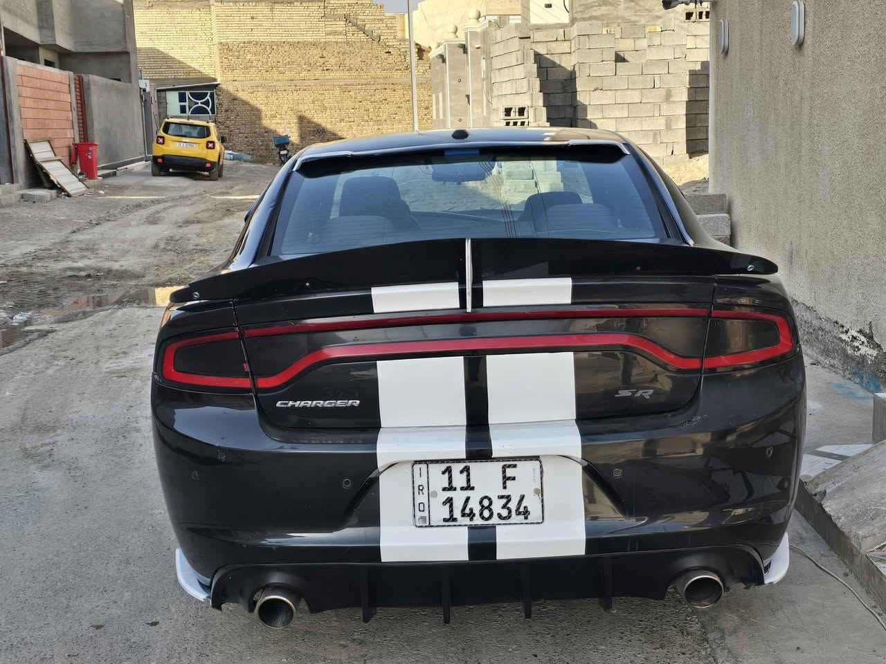 جارجر 15 محرك 3600
رقم بغداد 
مكانها صلاح الدين قضاء بلد 
***********
السعر 145
وترهم مراوس بجارجر 5700

