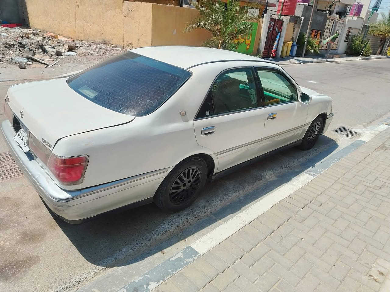 ***********
السلام عليكم جنونه دوات بيها بقن بس سياره تمشي ما بيها شيء عنوان البصره مراوس سعره 15 و
