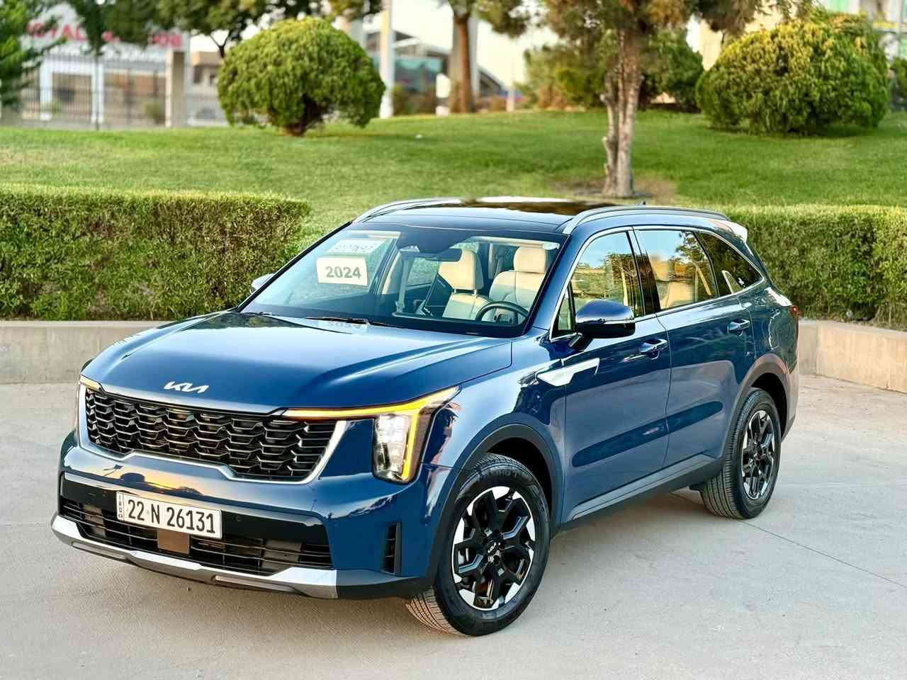 🚘 للبيع | كيا سورينتو S 2024

Kia sorento S 2024
🔹 اللون: أزرق
🔹 الممشى: 25 الف ميل 
🔹 المحرك: 2500 cc 

⭐ المواصفات:

✔️ بانوراما
✔️ داخل جلد أبيض
✔️ أضواء زينون
✔️ بصمة أبواب + تشغيل بصمة
✔️ تشغيل عن بُعد
✔️ شاشة كبيرة مع Apple CarPlay
✔️ كاميرات + حساسات أمامي وخلفي + رادارات
✔️كراسي كهرباء وتدفئة
✔️ أوضاع قيادة ECO / NORMAL / SPORT
✔️ والعديد من الإضافات الأخرى

🔧 حالة السيارة:

✅ بدون صبغ 
✅ بدون أيرباك — جميع الأيرباكات أصلية ولم تفتح

🔑 رقم الشاصي:

5XYRL4JC6RG281615

💰 السعر:
25500$
💬 قابل للتفاوض بعد المعاينة

🔢 الترقيم:
السيارة رقم اربيل (ترقيم جديد فحص وهزه وسنويه لغايه 2030)

📍 الموقع: أربيل
📞 ***********
واتساب / اتصال / فايبر
