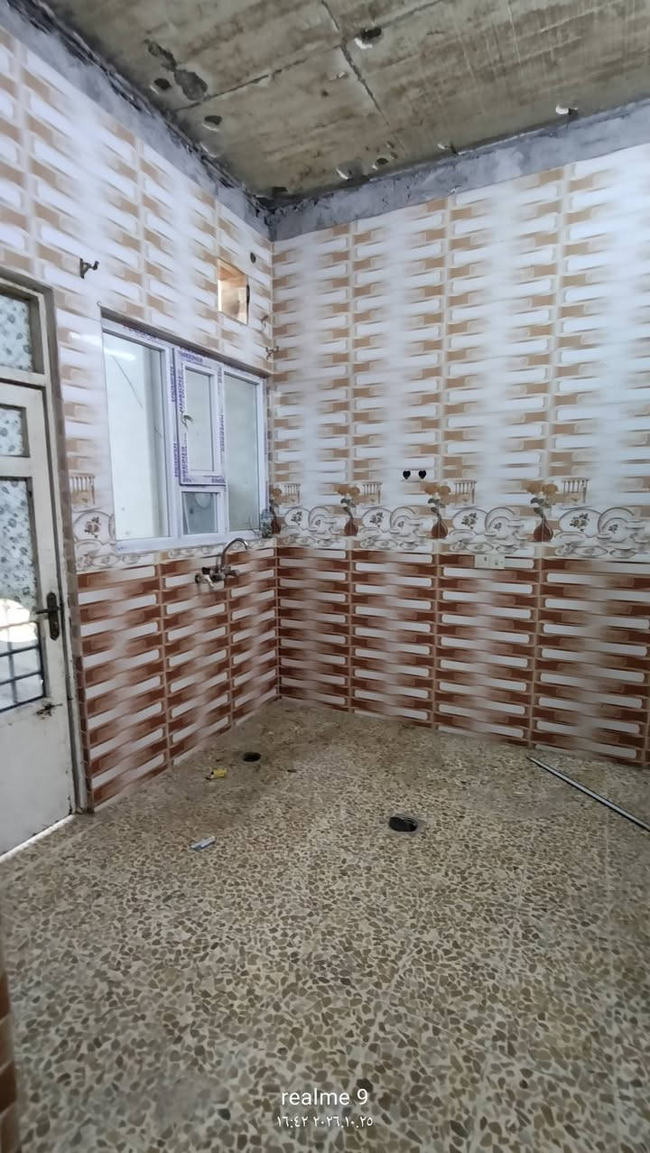 دار للايجار • حي سومر • ١٢٥م