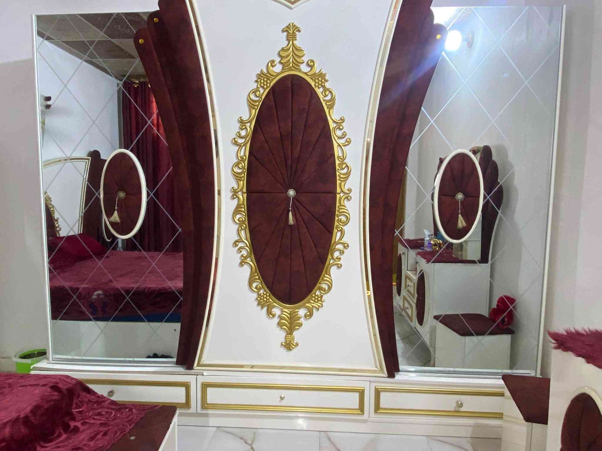 غرفه مستخدمة نضيفه كلش 9 قطع ماليزي اصلي كنتور كلش جبير مابيها شي السعر 550 وبيها مجال***********
