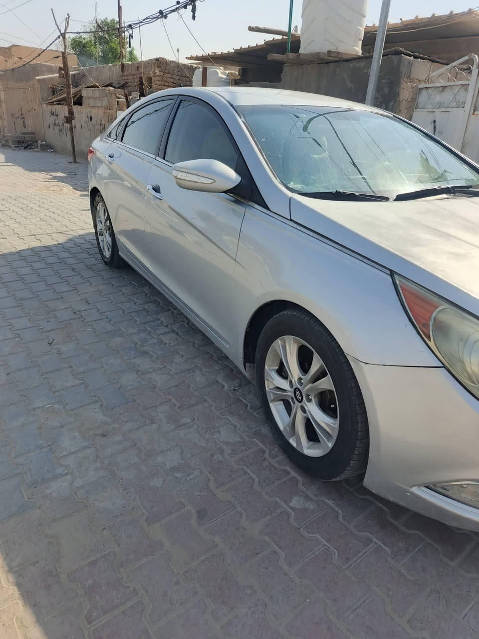 سوناته موديل 2012 فول مواصفات عده الفتحه سيارة مكفوله من ضربه بيه صبغ بدون دواخل السونار مرفوق المنشور ترهممراوس السعر95 وبيه مجال  رقم الهاتف للستفسار ***********

نص مكتوب في الصور:
- سونار q3m.car لفحص السيارات *********** *********** KARBALA الغطاء الخلفي قبق الجنطه مفتوح + خسفات في المكان المحدد الغطاء الامامي البنيد مفتوح + صبغ الجانب الايسر صبغ + خسفات في المكان المحدد الجانب الايمن صبغ + خسفات في المكان المحدد 3m.car لفحص السيارات بالأشعة فوق البنفسجية سليم (ملاحظه البدي الخارجي يحتوي على رصعات وخدوش) الجزء العلوي الفرع الأول / كربلاء - سريع حي المعلمين - مجاور مقهى كاظم الفرع الثاني كربلاء - مدينة المعارض الجديدة مقابل الأستدارة
