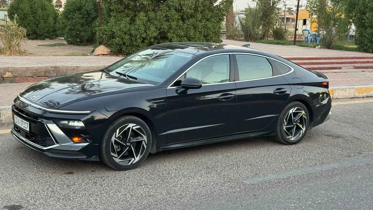 هيونداي سوناتا 
( HYUNDAI SONATA , SEL )
الموديل : 2024
مرقم ميسان شهداء 
اللون : اسود غير محدد
المواصفات : 
4 سلندر  2500
- حساسات اماميه 
- حساسات جانبيه 
- حساسات خلفيه
- شاشة لمس
- شاشة نضام أبل كاربلاي 
-شاشة نضام اندرويرد اوتو
- اوامر صوتيه
- تنبيه الاصطدام الامامي
- دخول ذكي بدون مفتاح
- مصابيح لد
- تشغيل عن بعد
- تنبيه نقاط عمياء 
- كامره نقاط عمياء 
- نضام تحديد مسار
كما موضح في الصور 
العنوان : ميسان / العمارة 
للأستفسار : 
***********
