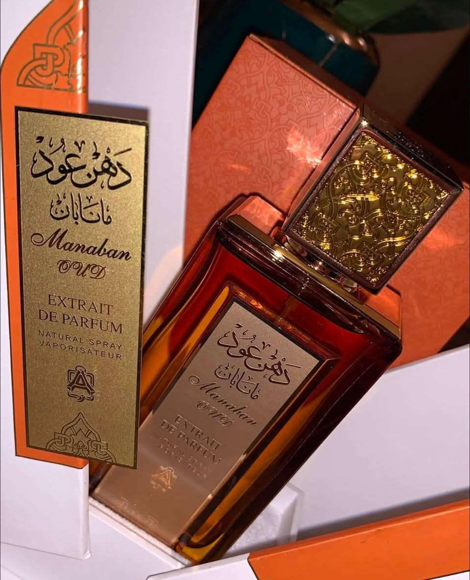 دهن عود مانابان من براند (عبدالصمد القرشي)، عطر خيالي برائحة العود الفاخر، وثبات وفواحان لا يُصدق! اشتريته قبل 4 سنوات وكنت أحافظ عليه بعناية فائقة. أربع سنوات فترة طويلة تجعل العطر يتركز ويصبح أكثر روعة. لست متأكداً من الكمية المستهلكة، لكن ما زال فيه أكثر من 75 مل. عندما اشتريته كان سعره 535 دولاراً، ولكنني أبیعه الآن بسعر مناسب جداً، ومن يرغب الشراء الاتصال على الرقم: ***********
