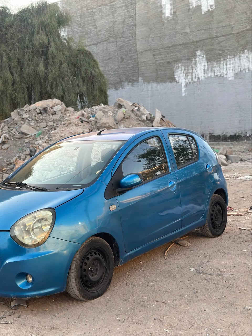 باندا بناتي • ٢٠١٢ • رقم بغداد