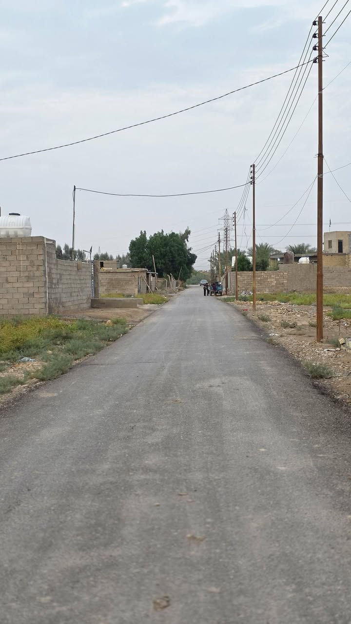 ٤٠٠م • ركن على شارعين • كافة الخدمات