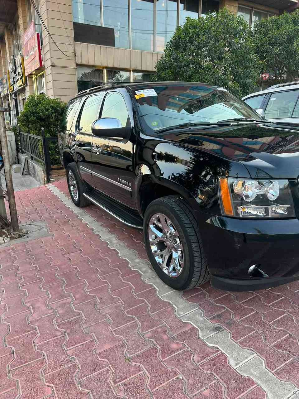 سلام عليكم تاهو 2010 خليجي السياره مكفوله سونار مرفق بيهه منضومه غاز  سياره جاهزه بدون نقص خير من الله وبعد احلا من الصور مكاني بغداد البياع سعرهه 220 وبيهه مجال هـ***********

