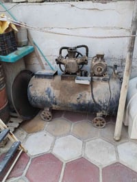 كمبريسر • حجم كبير • موتور عاطل