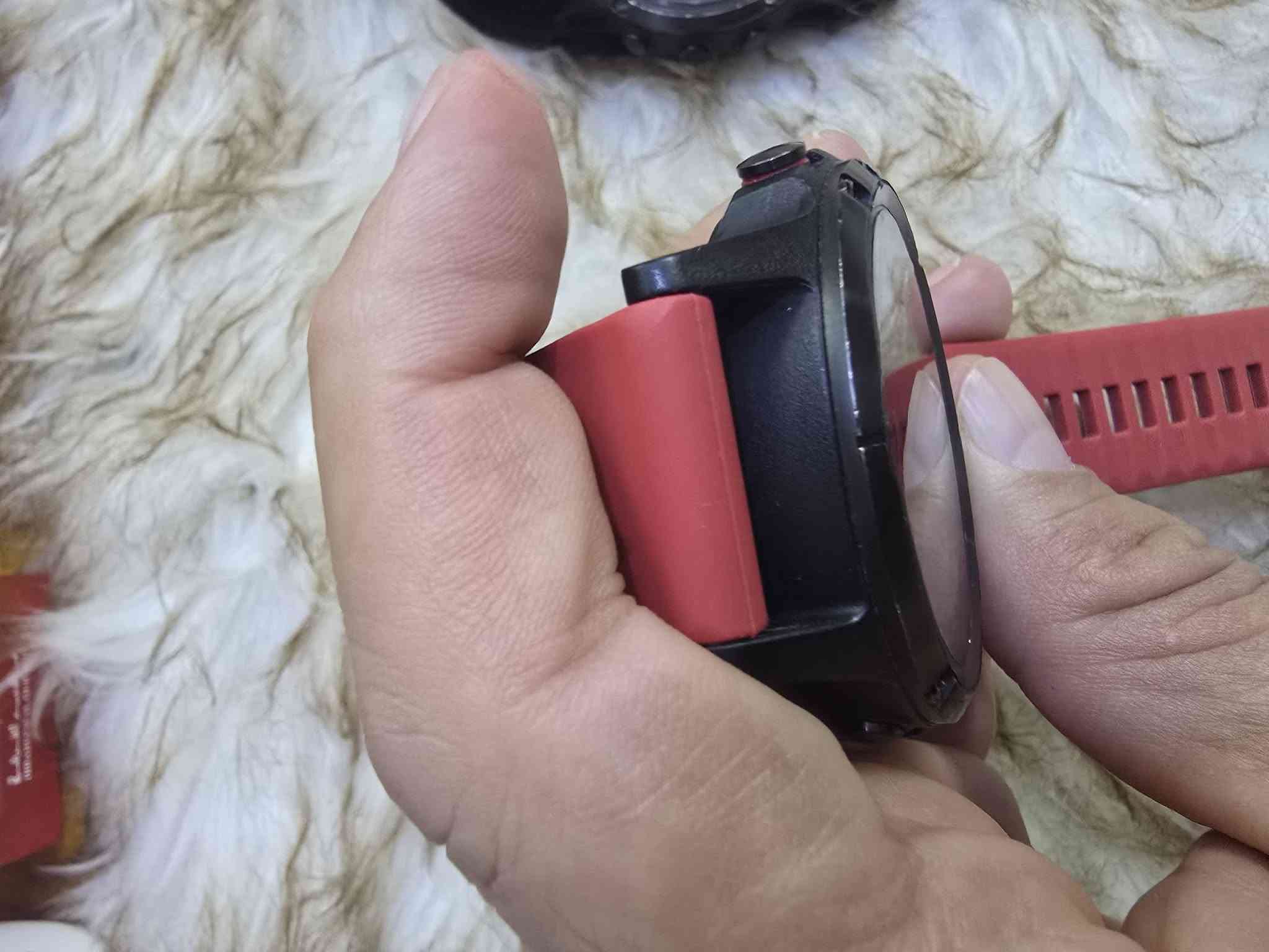 ساعه كارمن فنكس5بلس حجم47 مع توصيلة شحن مع سدادةشحن نظافه كماموضح السعر150الف نهائي استفسار واتس وخاص بغداد ***********
