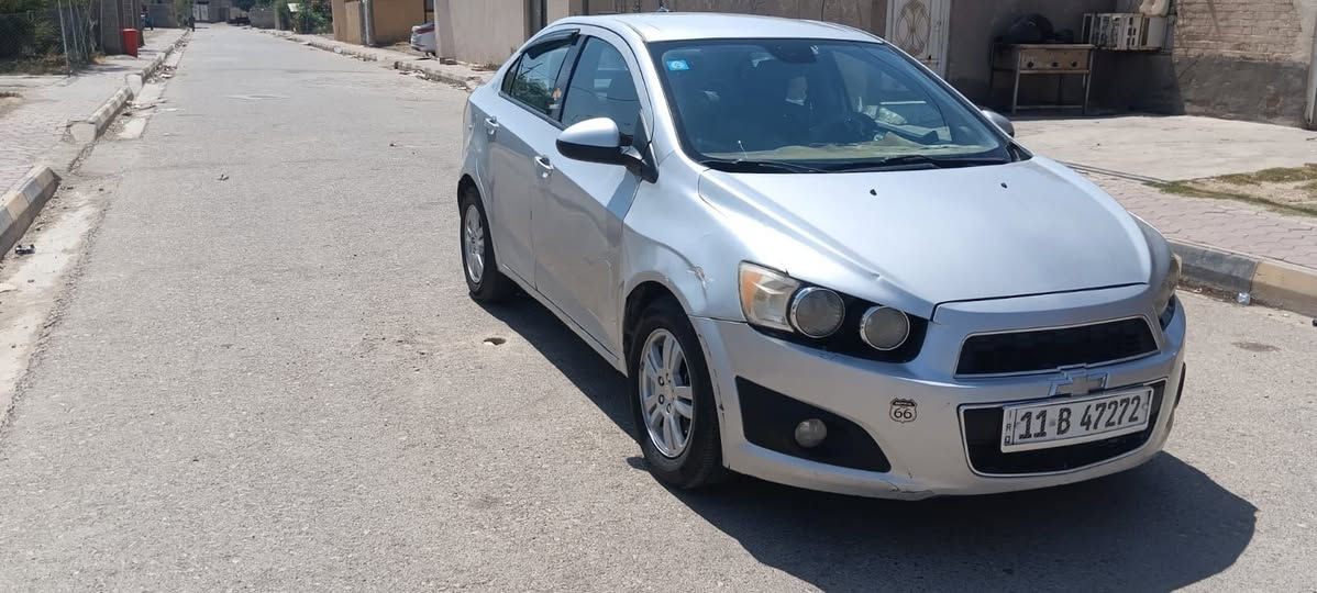 افيو سونك موديل 12 
سياره *_جاهزه_* من كل النواحي 
تبريد كهربائيات حداديه 
كلها تمام ما ناقصها شي
سعر 53 وبيها مجال 
***********
العنوان: واسط-الكوت

