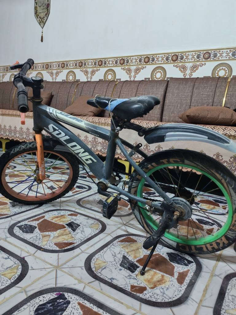 باسكل 20بي مجال حي ميسان *********** النجف, العراق
