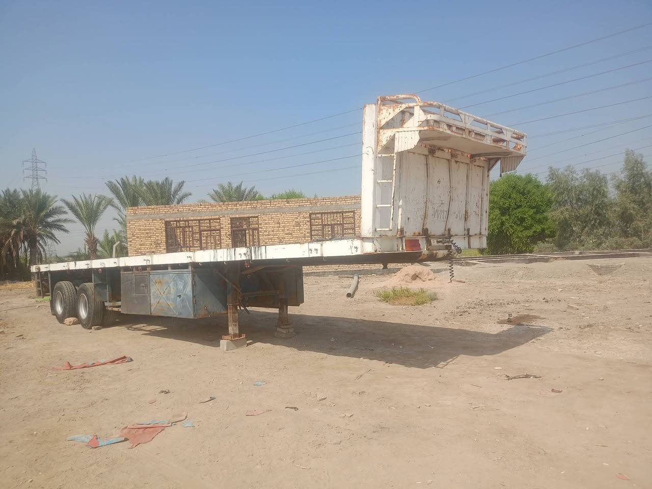سلام عليكم للبيع 82 مكينه 10كير 111 مربوطه عربانه فلات صطحيه العربانه دنكيرين سبرنك رقم بصره صدامي مالكه بل نجف
السعر 140 وبيه مجال ***********
