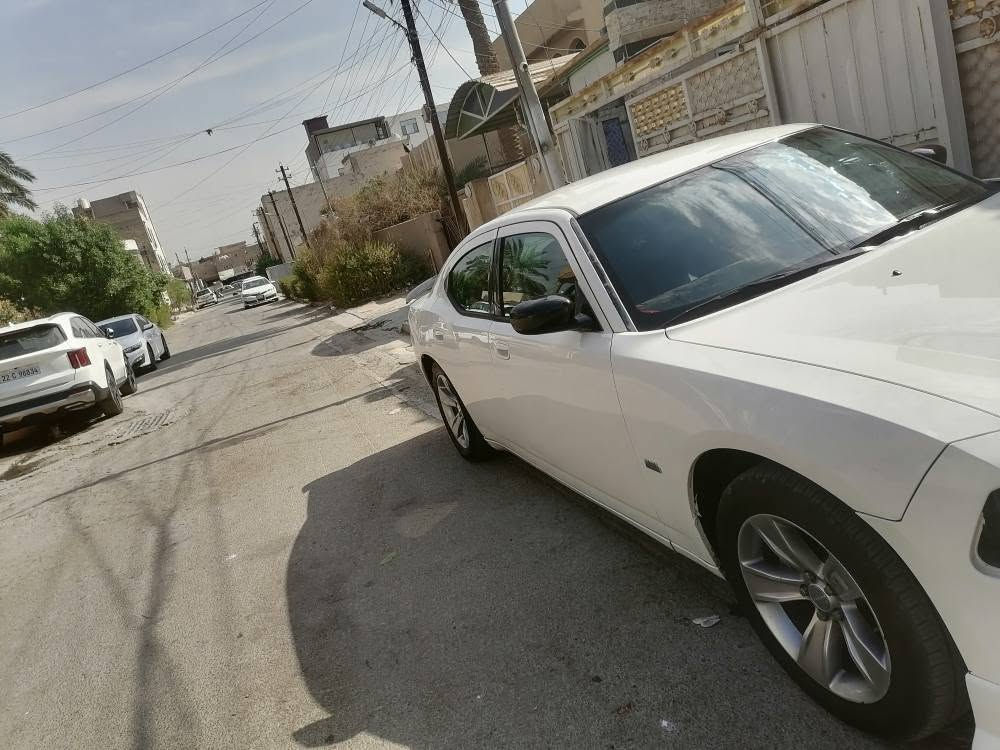 مكينه 3.5 كير ومكينه مكفول  جدد غرفته جديده  سياره جاهزه ع آخر حبايه منضومه تبريد فول تخم تاير جديد صدر امامي جديد عربانه خلفيه جديد كله جديد كهربائيات كلهه شغاله  هزه جديده سنويه جديده مكان سياره بغداد بيع أو مراوس شراي اتصل ***********  اتئكد وشوف قبل لا تتصل👍🏻 بغداد, العراق
