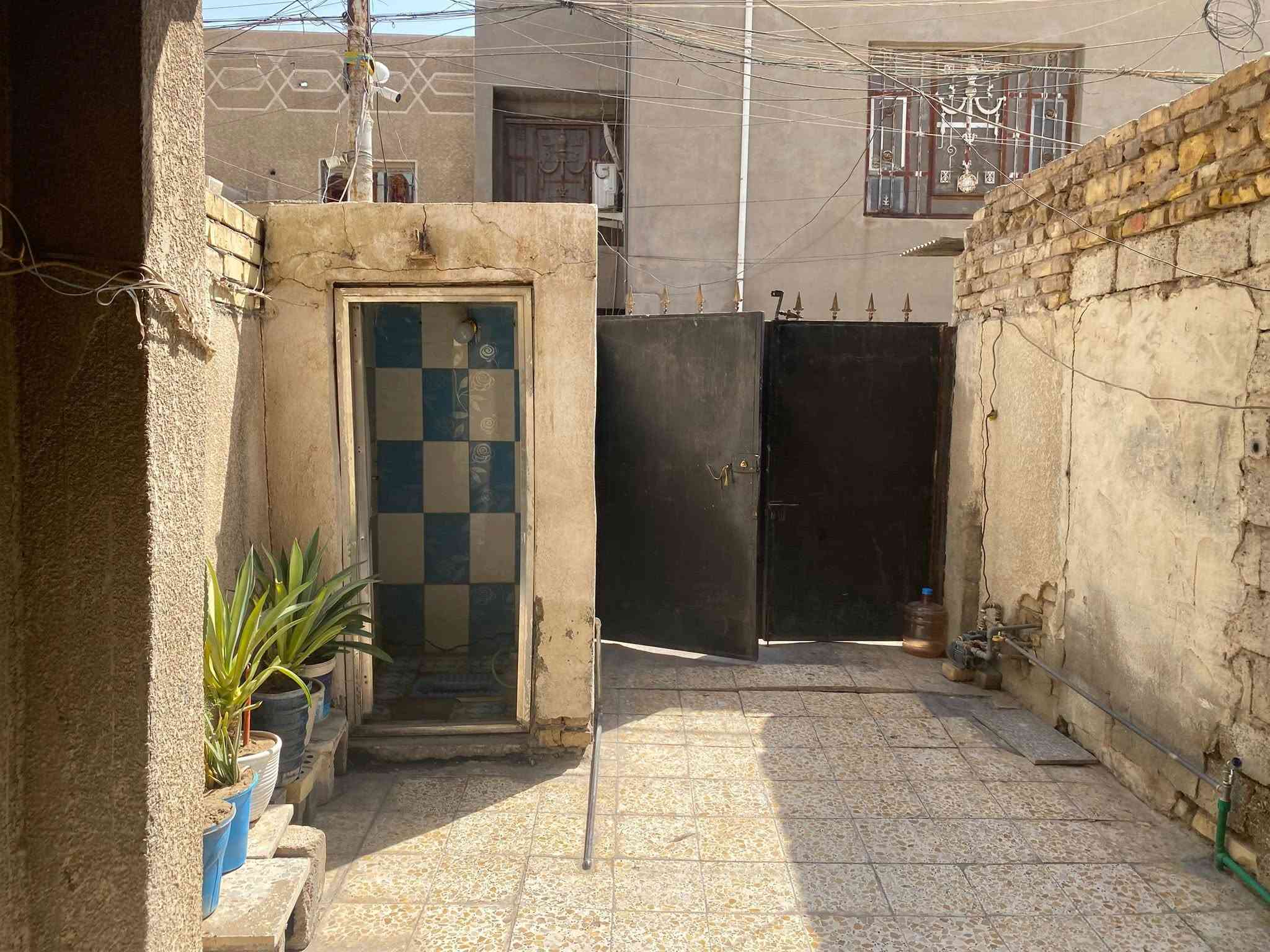 ٢٠٠م • واجهة ١١ ونص • حي لجزائر