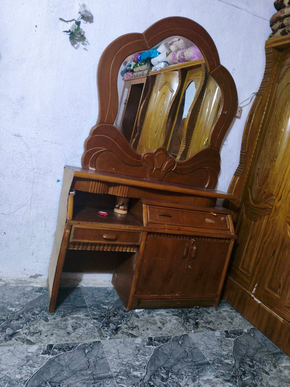 البيع الجربايه كامله 100
والمريه 30وبيهه مجال اليشتري 
العنوان بابل المسيب 
الرقم ***********