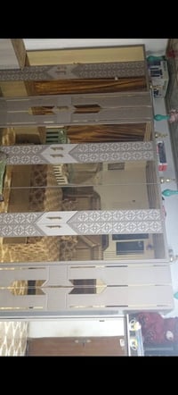 غرفه • للبيع • غرفه اخشاب